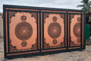 Lasercut Royal Gate (LCG2602)